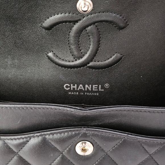Chanel So Black Lambskin Small Classic Flap - Picture 15 of 16